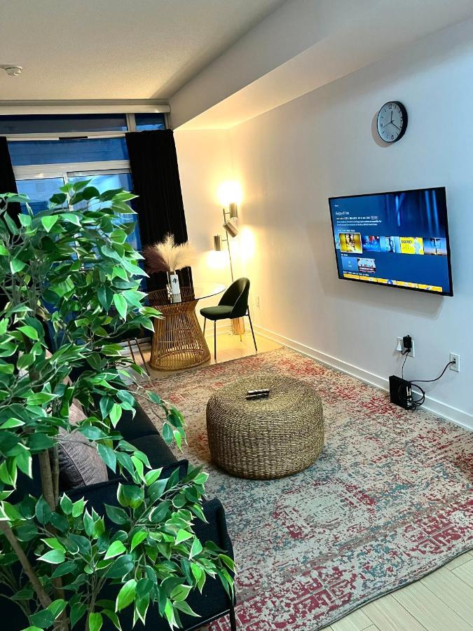 Stunning Condo Wit Amazing View 5Mins From Cntower Toronto Eksteriør bilde
